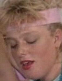 XNK2642